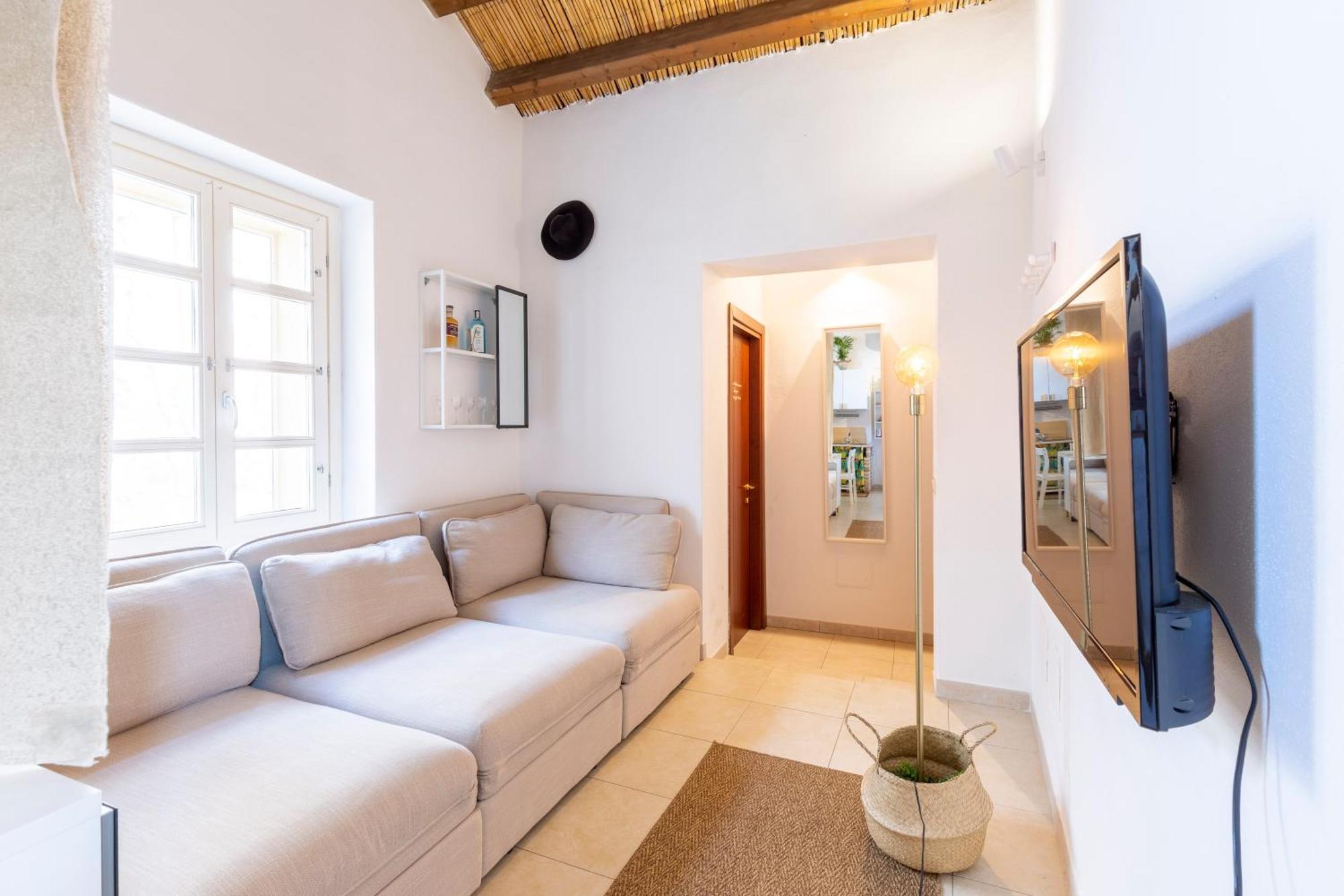 Castello Attic Sunset Terrace Apartment Cagliari Bagian luar foto
